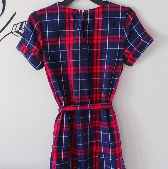T-Shirt Style Plaid Dress - Picture 3 of 3